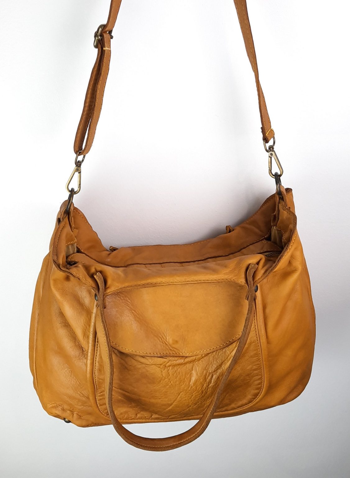 Sac à Main Vintage Besace Cuir Véritable Italien – Carpediem Dressing