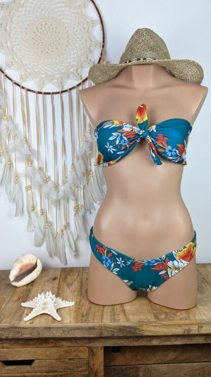 maillot de bain femme bandeau coupe bikini brésilien femme haut avec noeud au décolleté pour ajuster coussinets amovibles culotte tanga échancré mi fesse