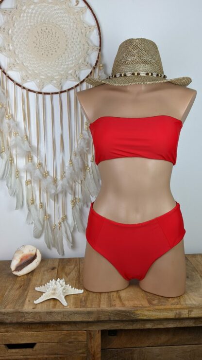 maillot de bain femme bandeau sans bretettes rouge coussinets amovibles bas culotte taille haute rouge
