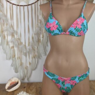 maillot de bain deux pièces femme coupe bikini triangle ajustable pour le haut et bikini brésilien femme pour le bas coloris turquoise rose vert orchidée existe en quatre tailles