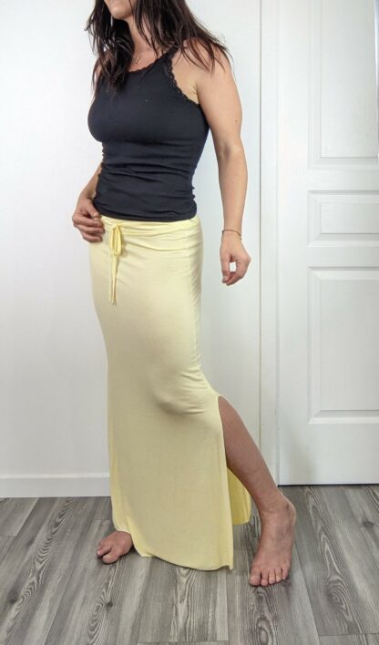 jupe longue fendue femme jaune fluide en viscose taille unique