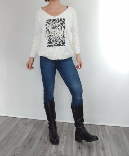 pull col v femme grande encolure coupe oversize manches longues style loose logo