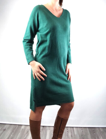 robe pull en laine pour femme col v manches longues taille unique fendue légèrement sur les côtés coupe midi coloris vert foncé