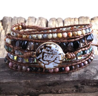 bracelet en pierres naturelles forme bracelet wrap en jaspe ajustable sur trois positions fermoir carré ethnique argenté