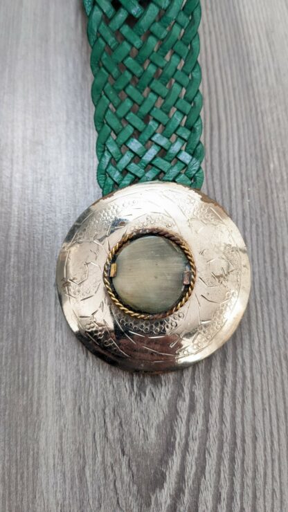 ceinture cuir tressée femme couleur vert rond de boucle cuivré avec pierre centrale blanche gris cuir véritable artisanale